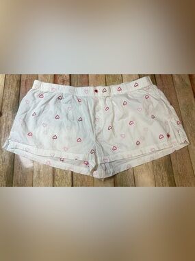 aerie White High-Waist Shorts with Pink & Red Heart Print